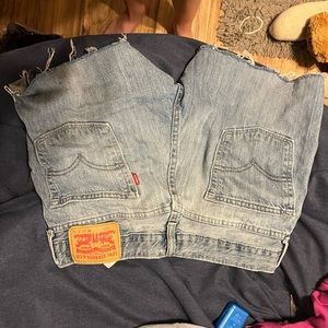 levi jean shorts